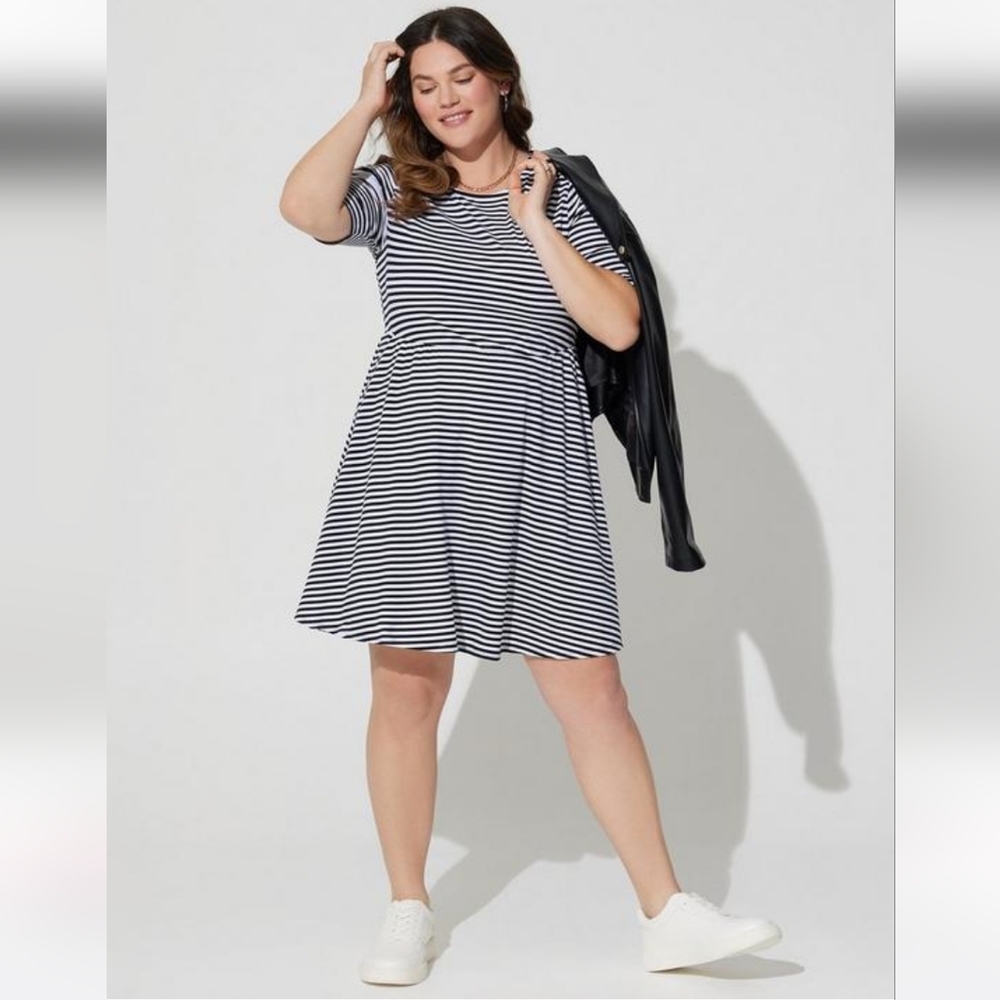 NWT Mini Jersey Twist Back Skater Dress